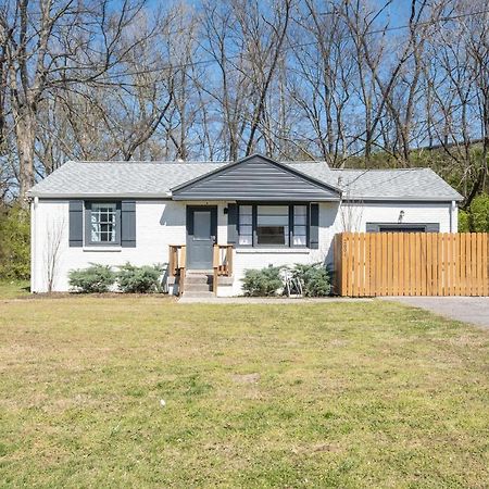 The Titan - Pet-Friendly Bungalow Nashville Exterior photo
