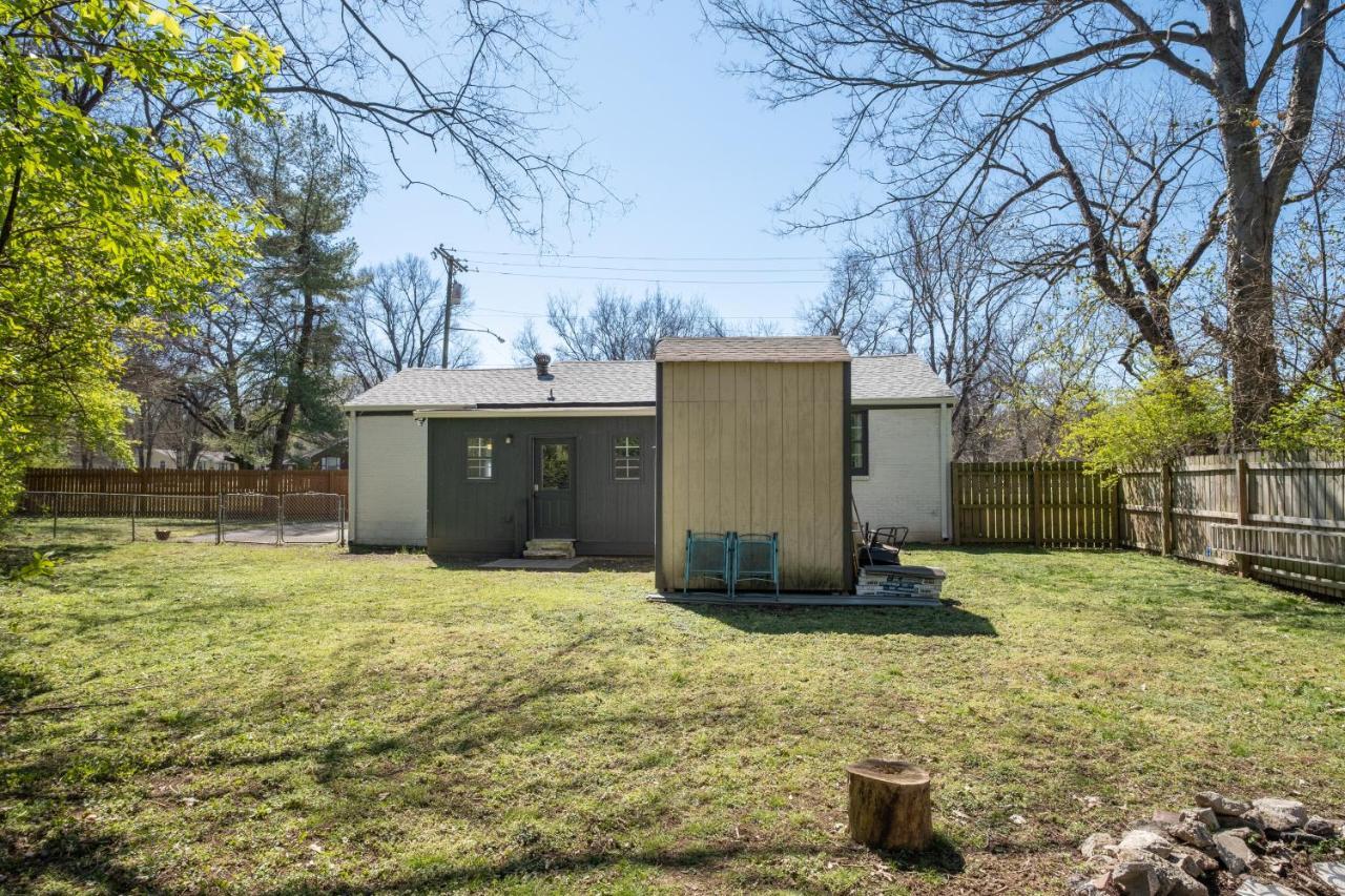 The Titan - Pet-Friendly Bungalow Nashville Exterior photo